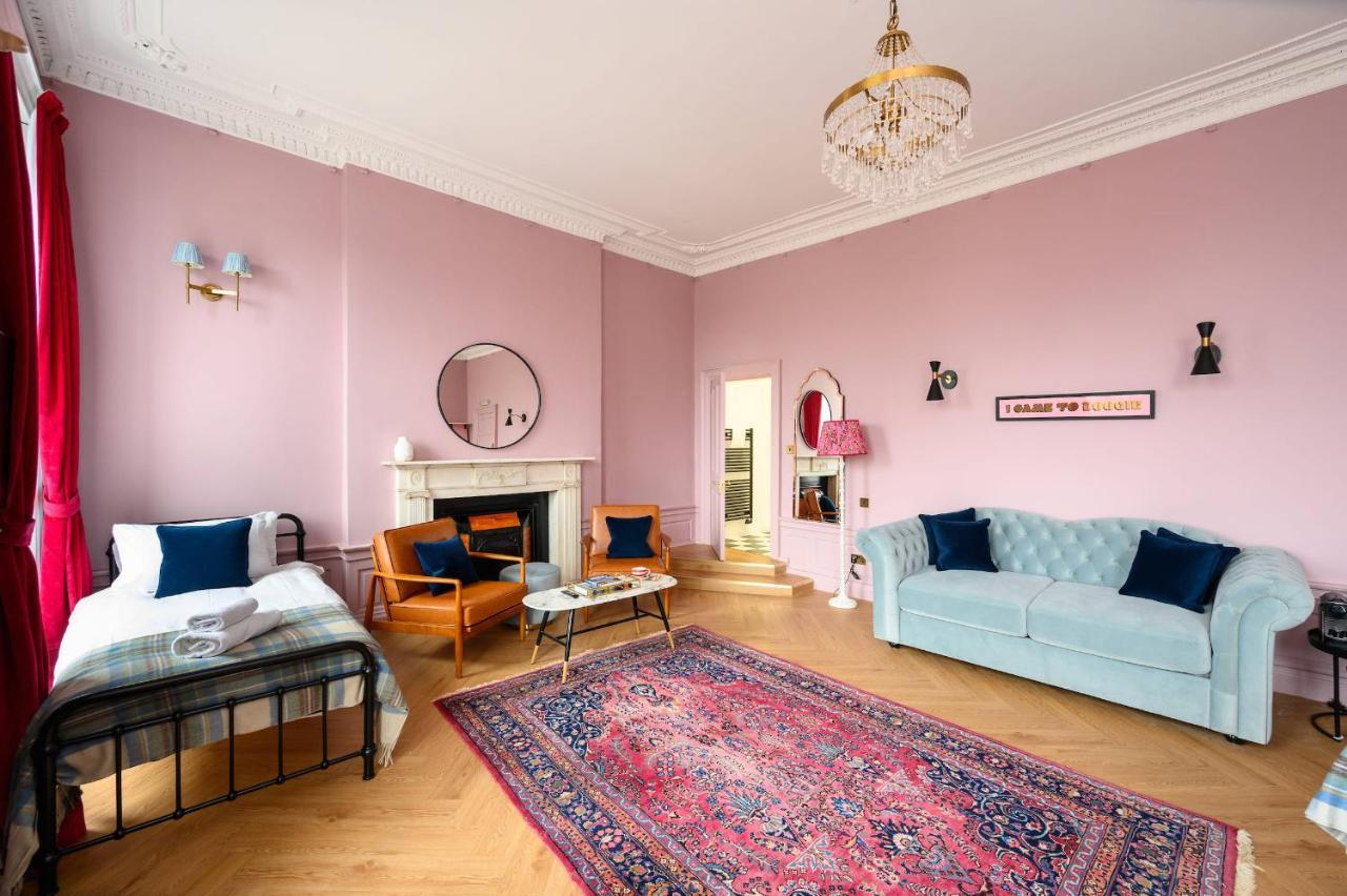 Spacious City Centre Family Room 爱丁堡 外观 照片