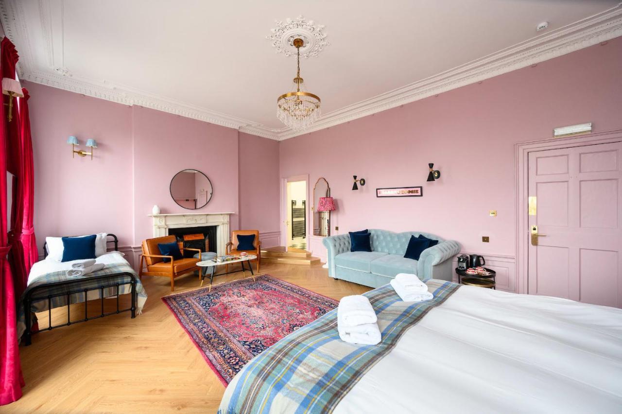 Spacious City Centre Family Room 爱丁堡 外观 照片